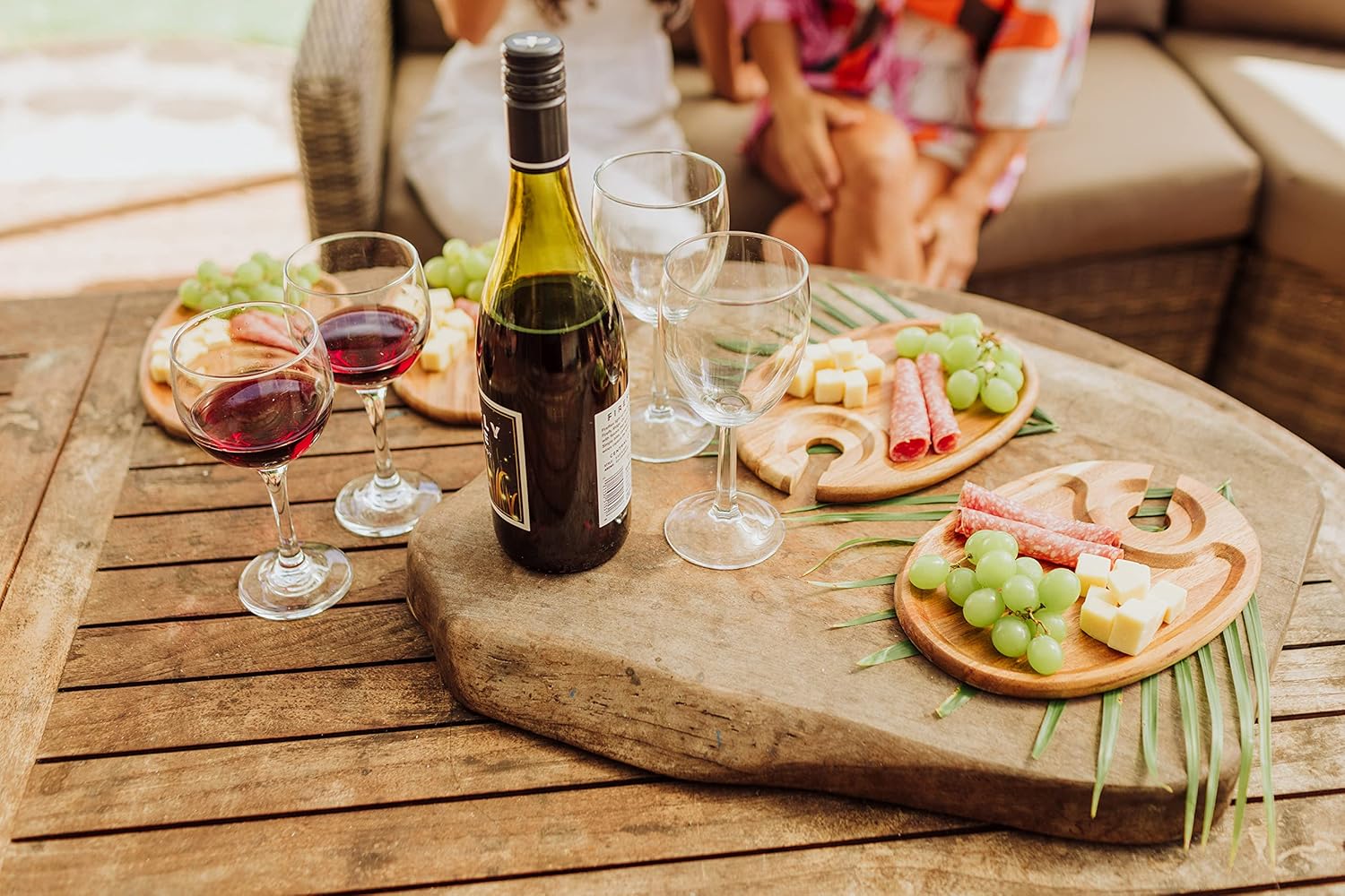 PICNIC TIME TOSCANA -Wine Appetizer Plates, Cocktail Plate with Glass Holder, Cheese Board with