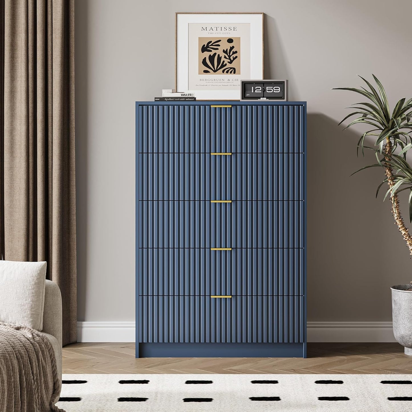 5 Drawer Dresser for Bedroom, Tall Dresser Chest of Drawers with Gold Handles, 32 Inch Wide
