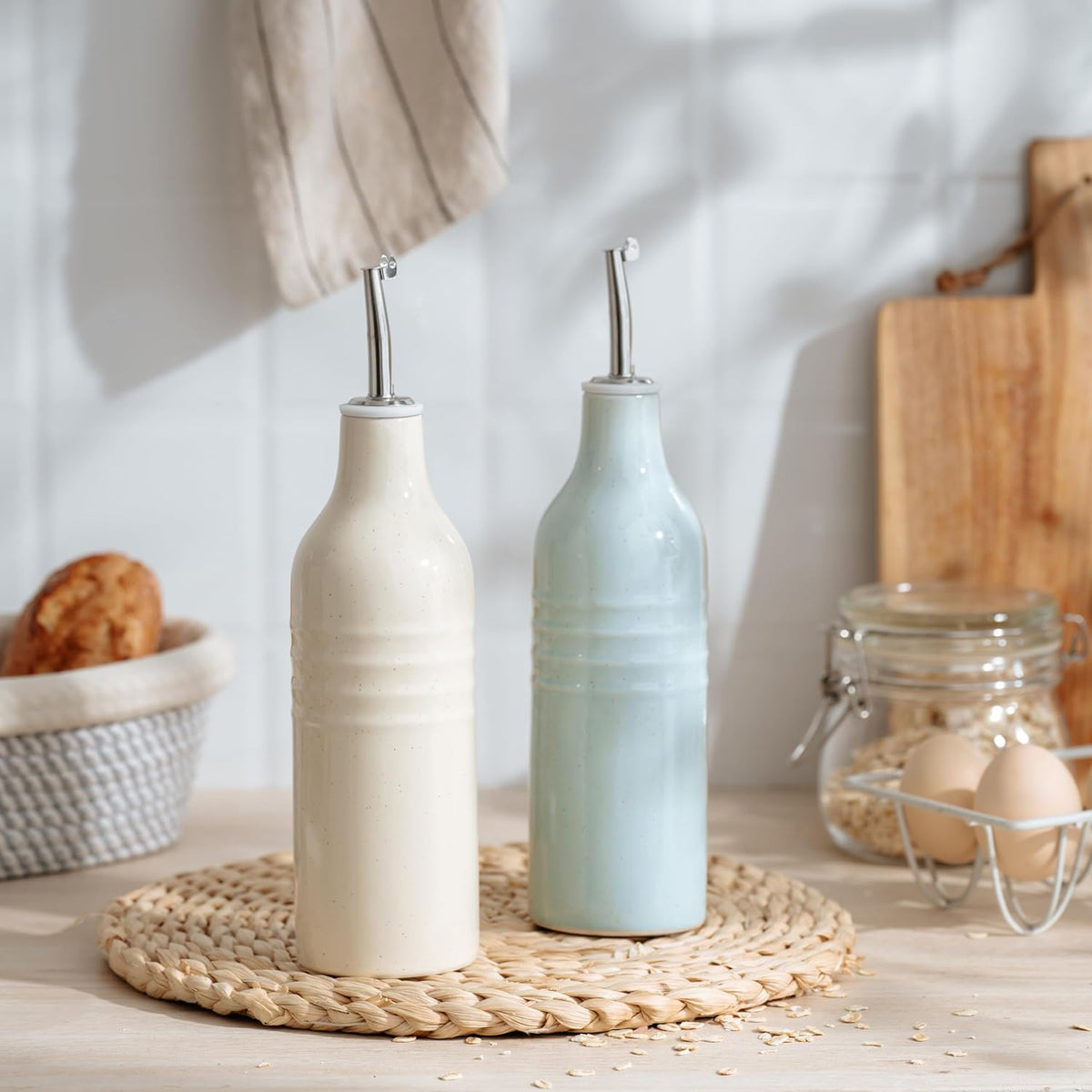famiware Jupiter 16oz Ceramic Olive Oil Dispenser Bottle, Olive Oil and Vinegar Dispenser Bottle