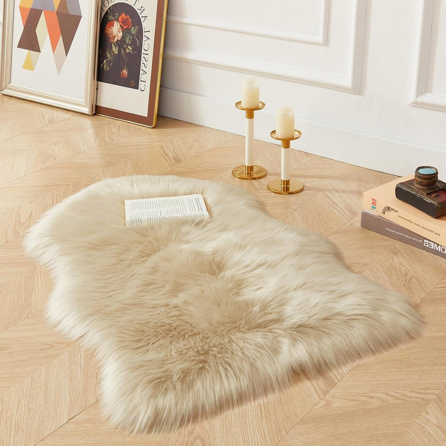 AMTOVO Faux Fur Rug, Beige Small Area Rug, Fluffy Sheepskin Rug, Fuzzy Ultra Soft 2 x 3 ft Shag