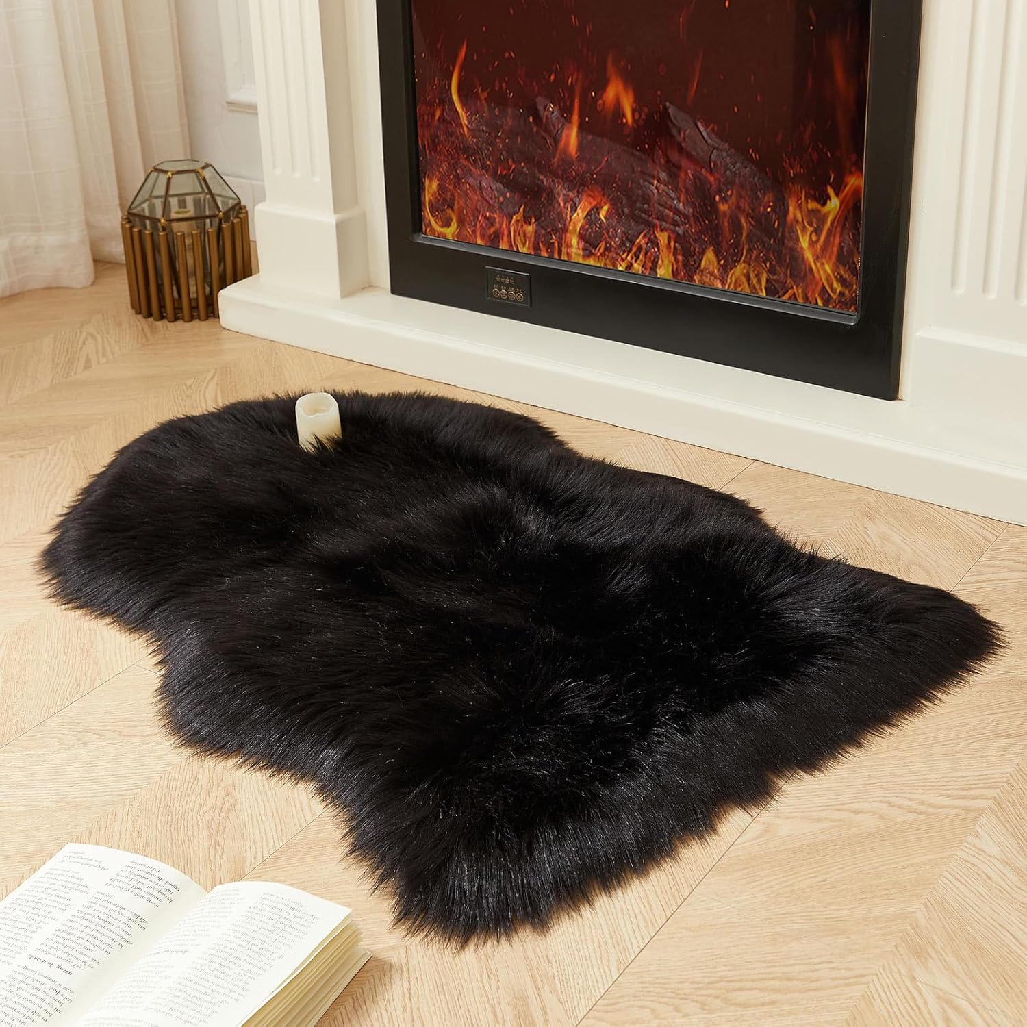 AMTOVO Faux Fur Rug, Black Small Area Rug, Fluffy Sheepskin Rug, Fuzzy Ultra Soft 2 x 3 ft Shag