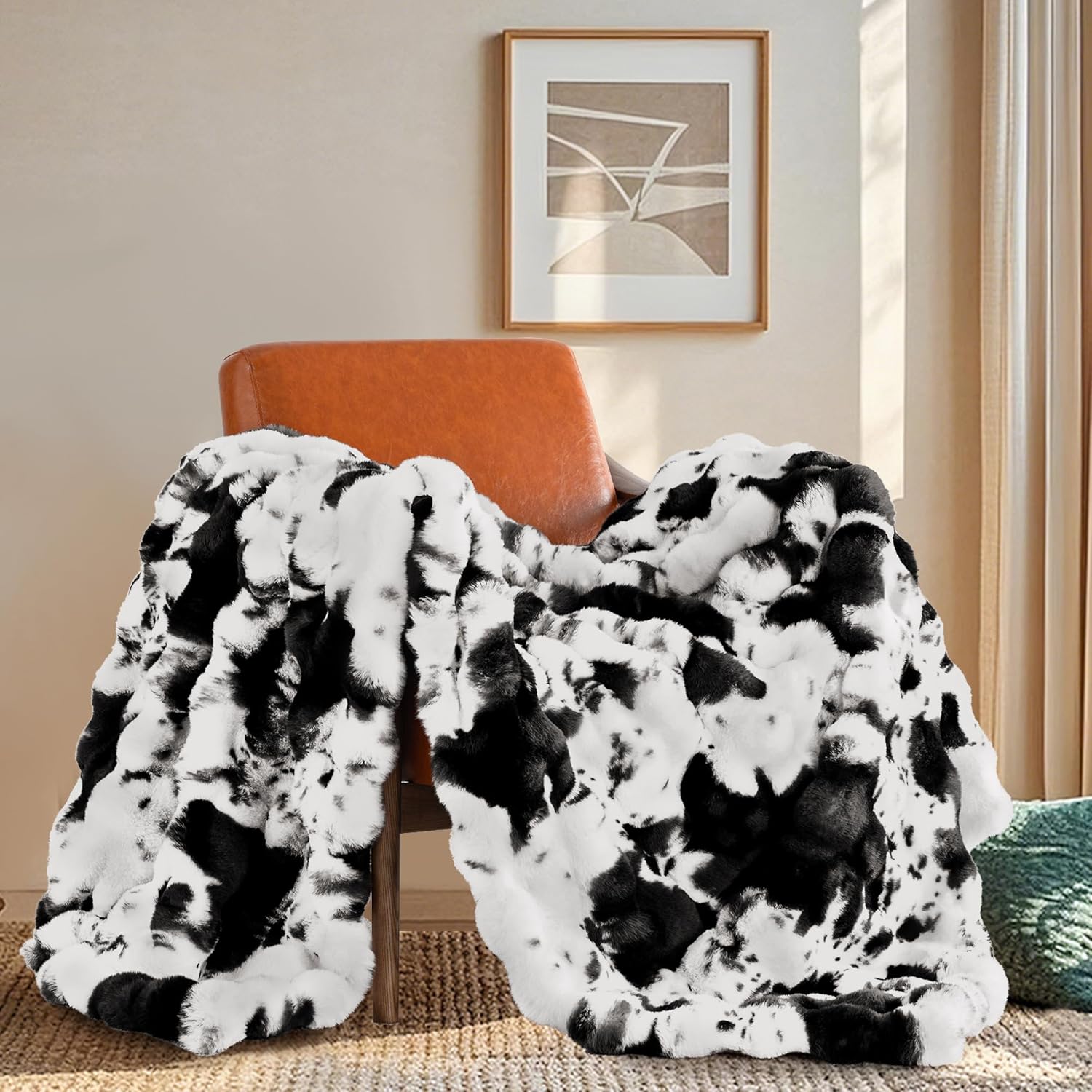 Touchat Cow Print Blanket for Couch, Faux Fur Throw Blanket, Super Heavy Warm Cozy Blankets for Bed