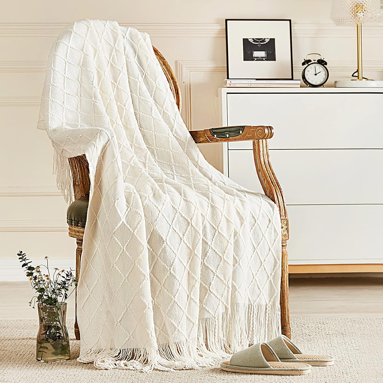 inhand Knitted Throw Blankets for Couch and Bed, Soft Cozy Knit Blanket with Tassel, Off White