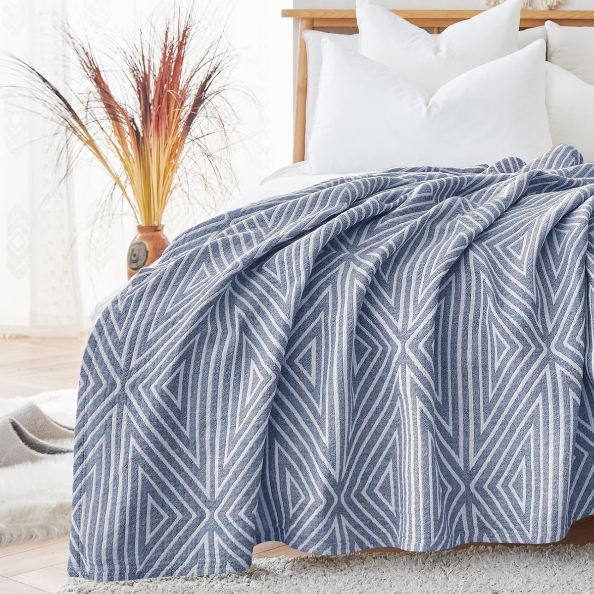 jinchan Boho 100% Cotton Blanket Muslin 50x60 Inches Lightweight 3-Layer Geometric Triangle Striped