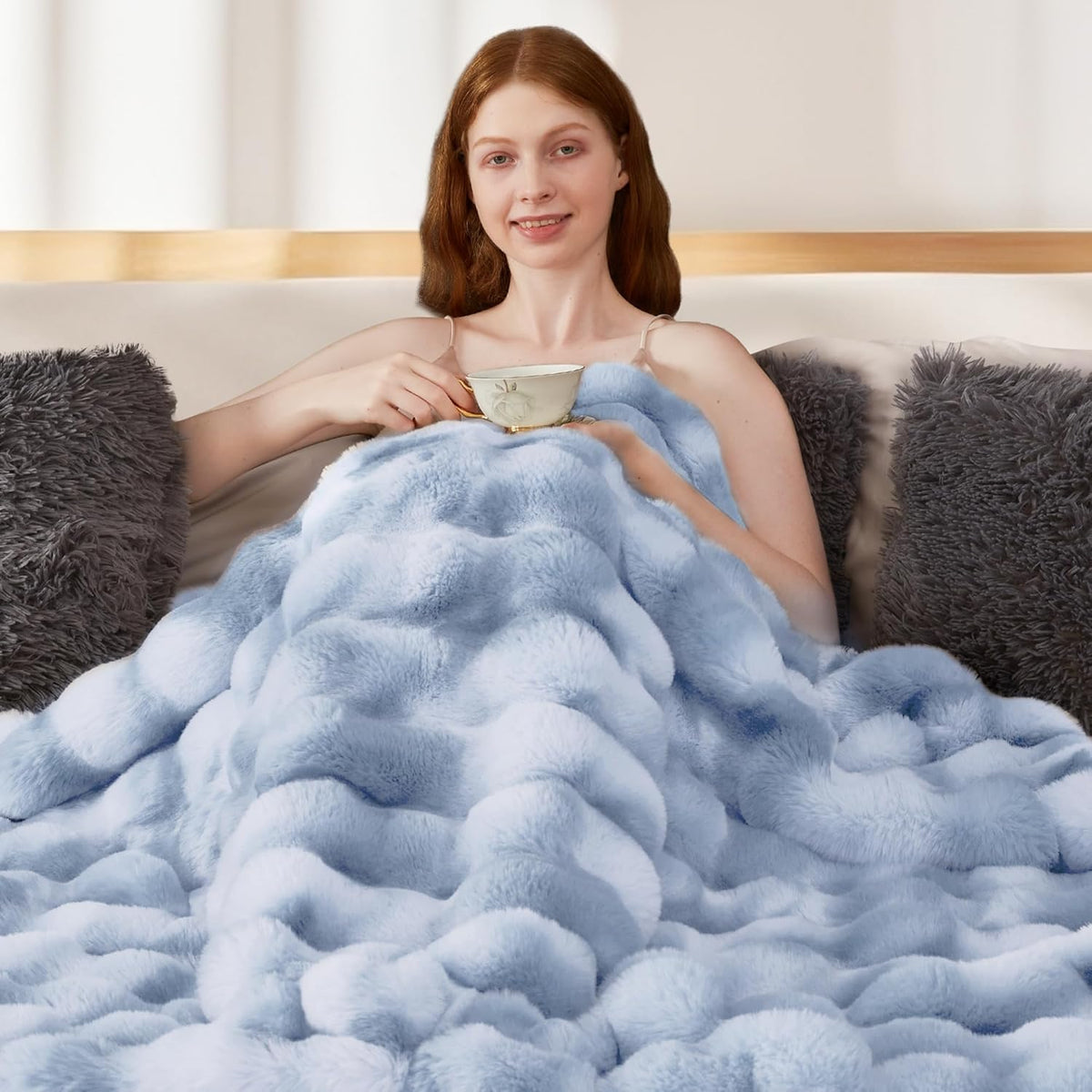 Touchat Luxury 1000GSM Rabbit Faux Fur Blanket, Super Heavy Warm Cozy Brown Blankets for Couch Bed