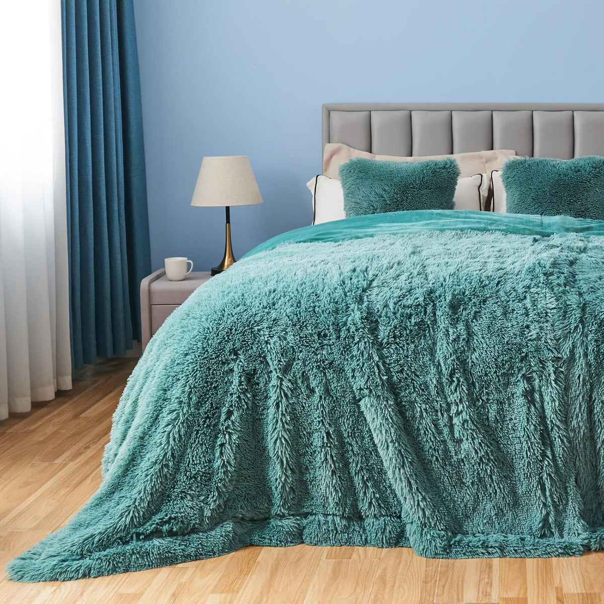 GONAAP Fuzzy Faux Fur Throw Blanket Queen Size Light Teal Super Soft Cozy Plush Fuzzy Shaggy