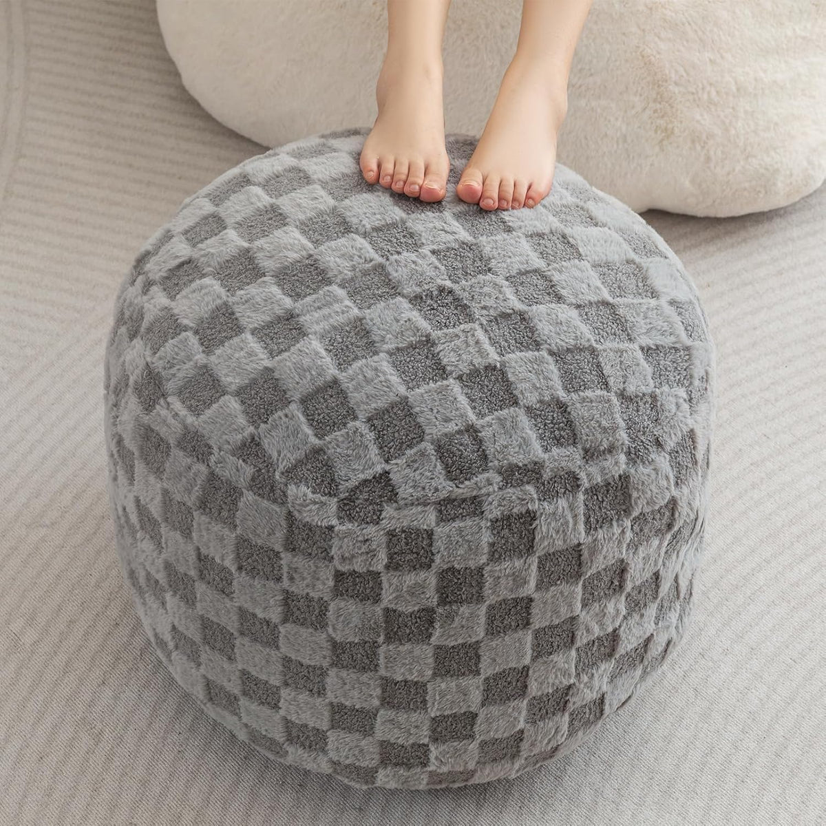 HIGOGOGO Round Stuffed Pouf Ottoman, Plaid Poufs with Foam Chunk Filling, Fluffy and Furry Pouf