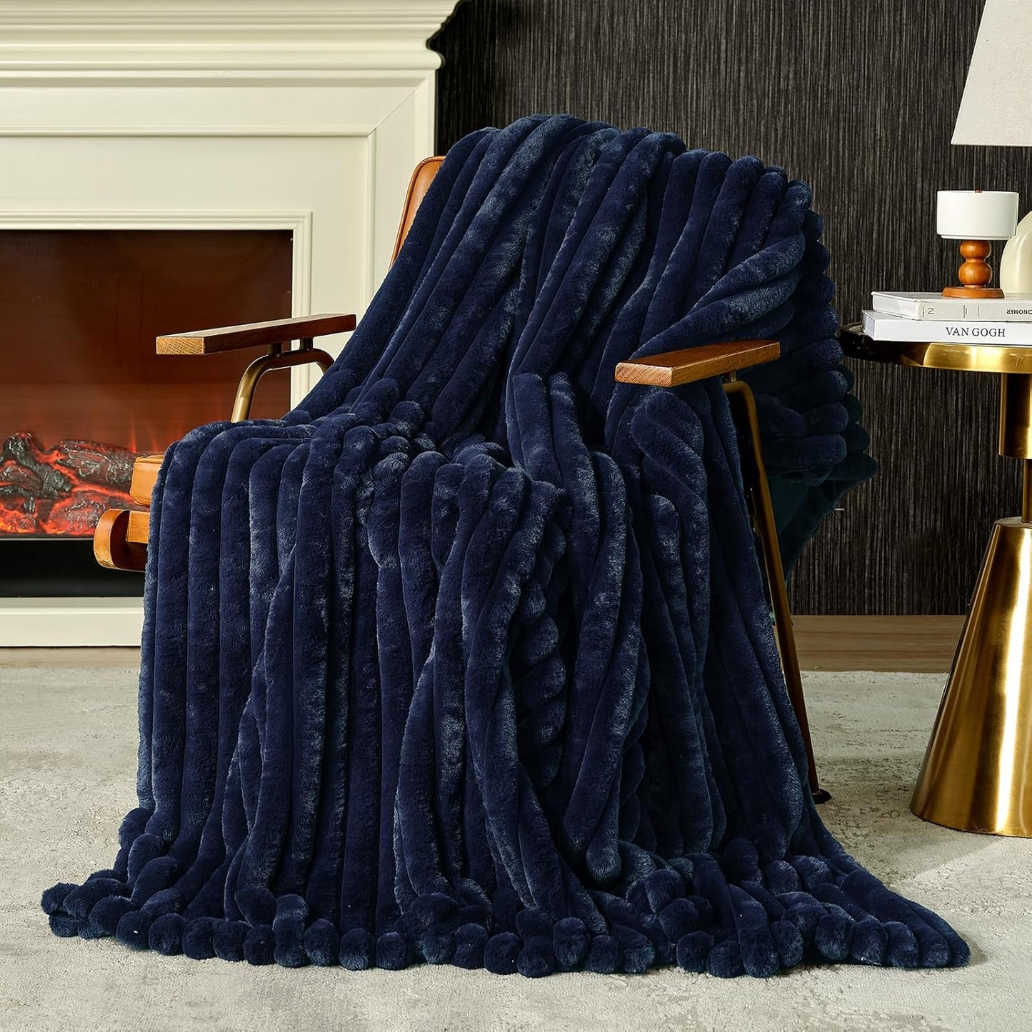 Amélie Home Faux Fur Throw Blanket for Couch, Cozy Fuzzy Fluffy Fur Luxurious Soft Striped Plush