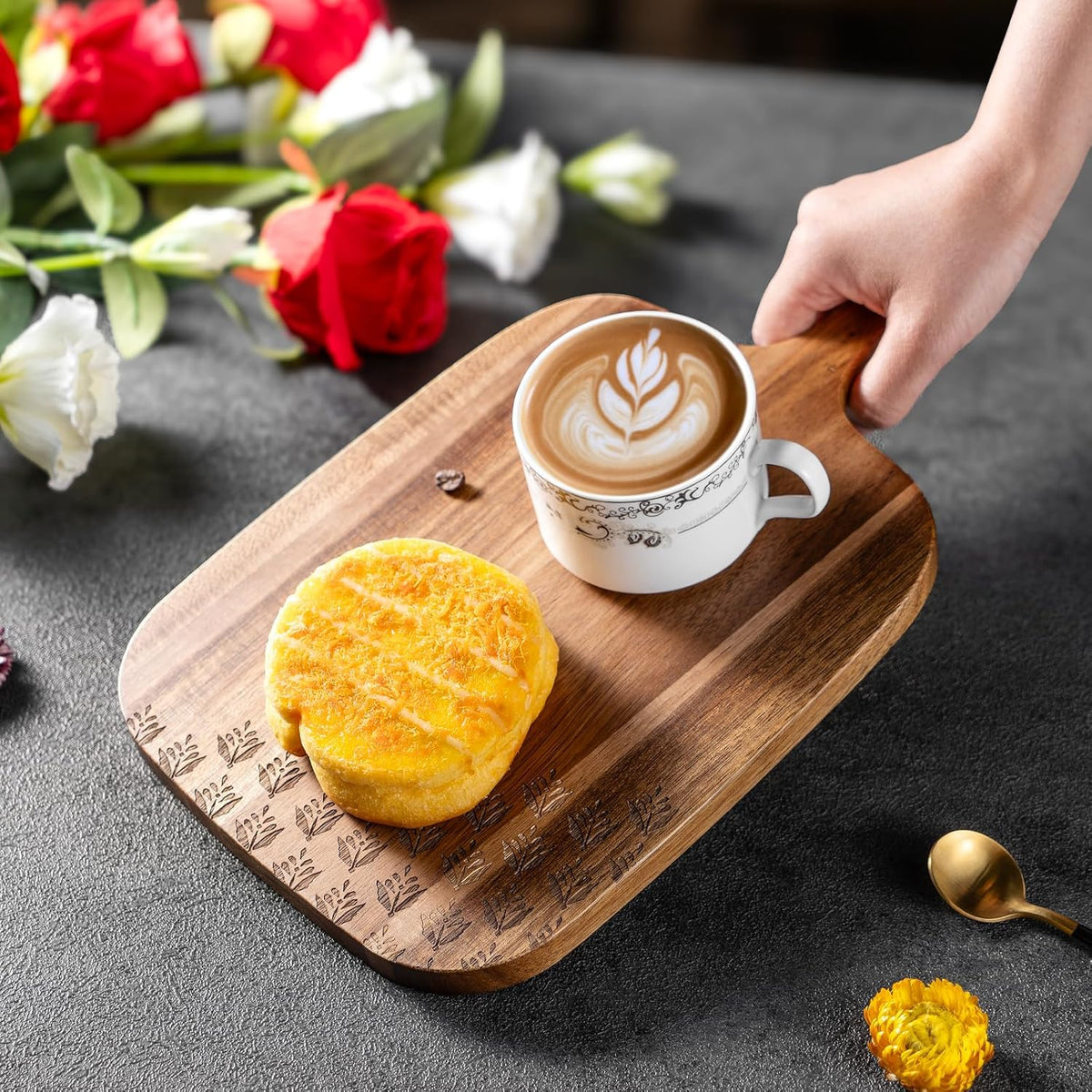 Acacia Wood Cutting Board - Wooden Kitchen Cutting Board for Meat, Cheese, Bread,Vegetables