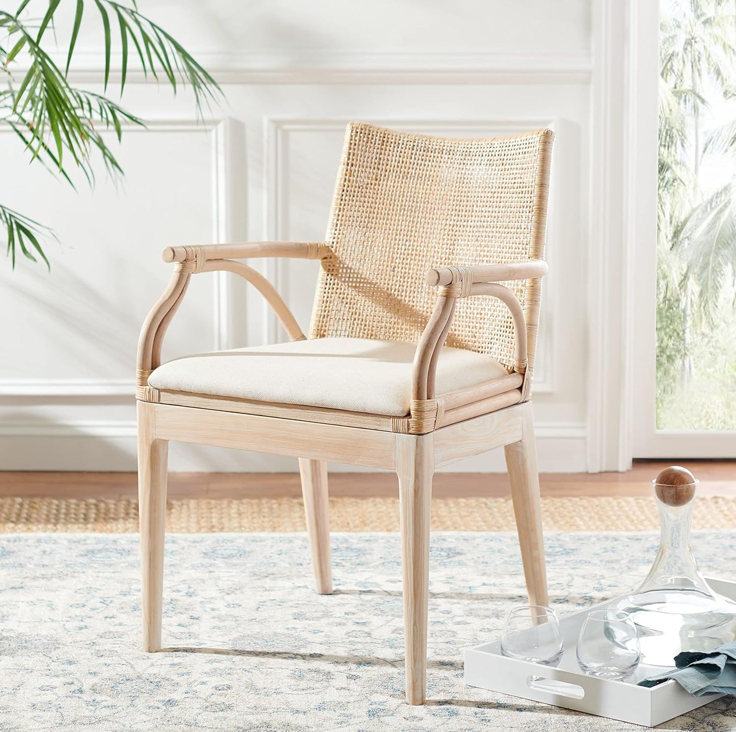 SAFAVIEH Home Collection Gianni Natural Wash/White Cushion Living Dining Room Bedroom Office Foyer
