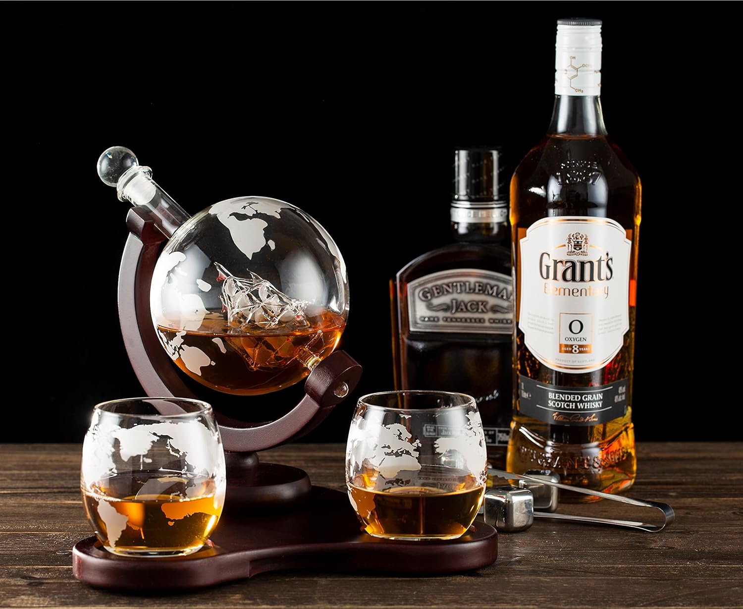 Whiskey Globe Decanter Set with 2 Glasses in Gift Box - Whiskey decanter for Liquor, Whiskey
