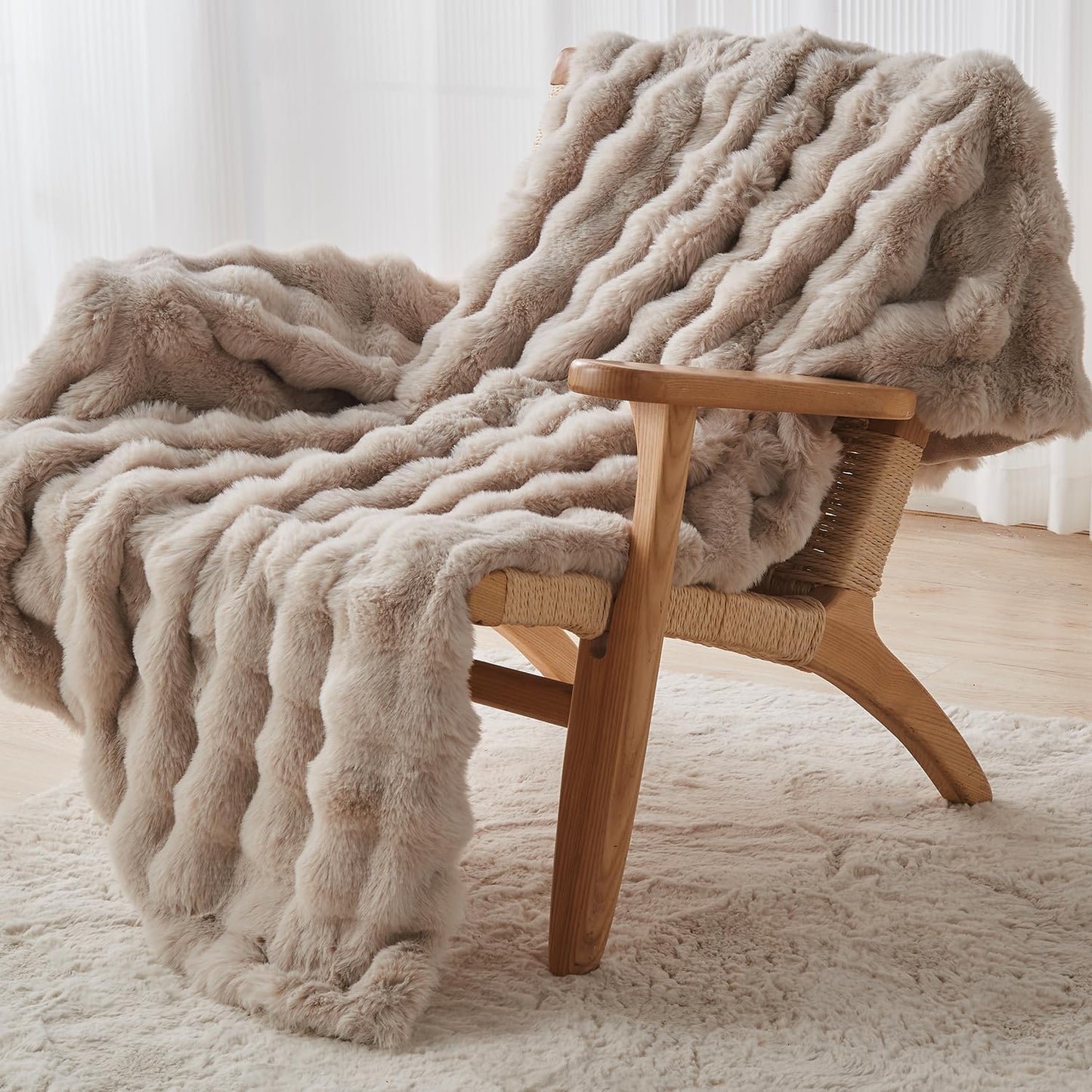 Lotus Karen Faux Fur Throw Blanket Linen - 800 GSM Bubble Rabbit Fluff Blanket for Couch Bed