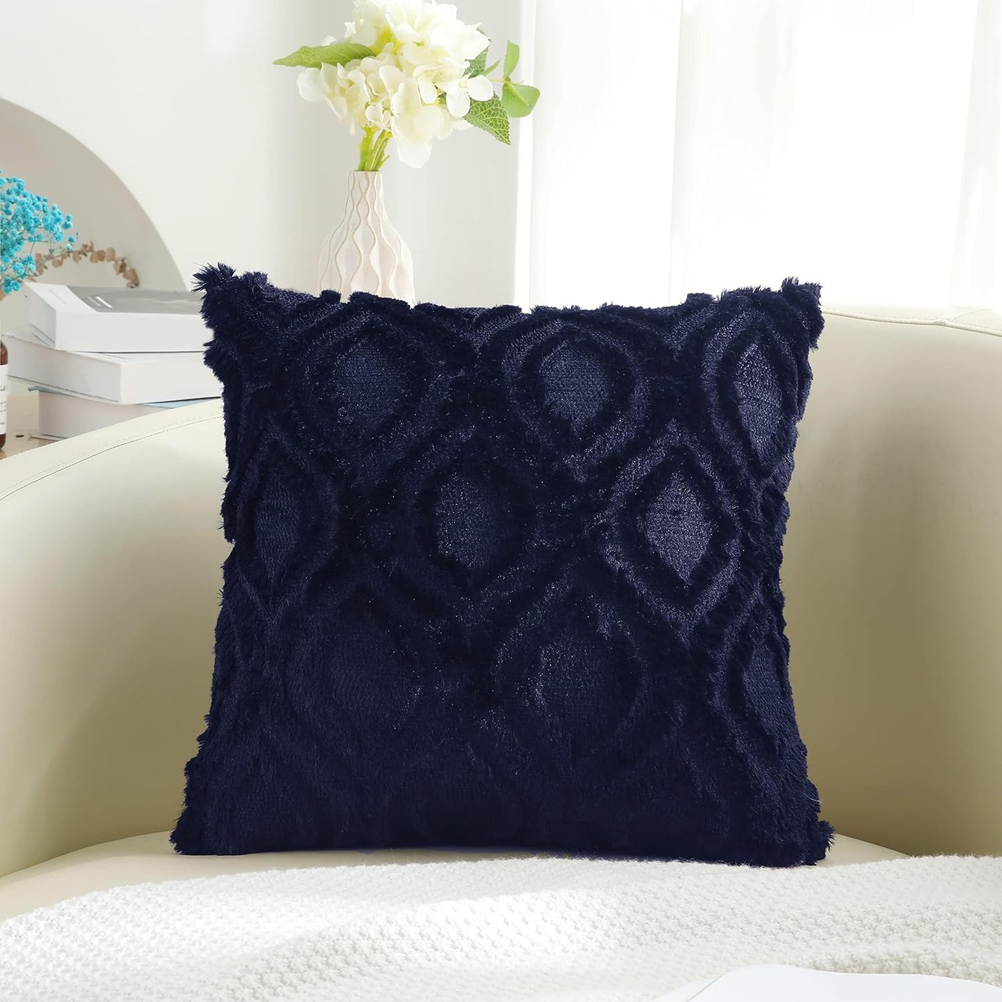 decorUhome Fall Throw Pillow Covers 18x18 Inch Set of 2, Soft Plush Decorative Faux Fur Navy Blue