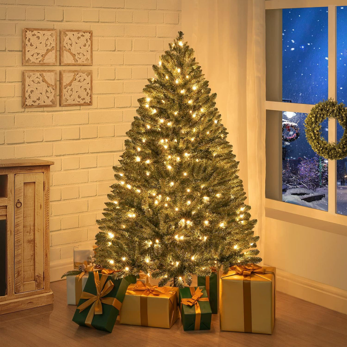 Prague 4.5ft Prelit Artificial Christmas Tree with Foot Pedal, 674 Branch Tips, 250 Warm Lights and