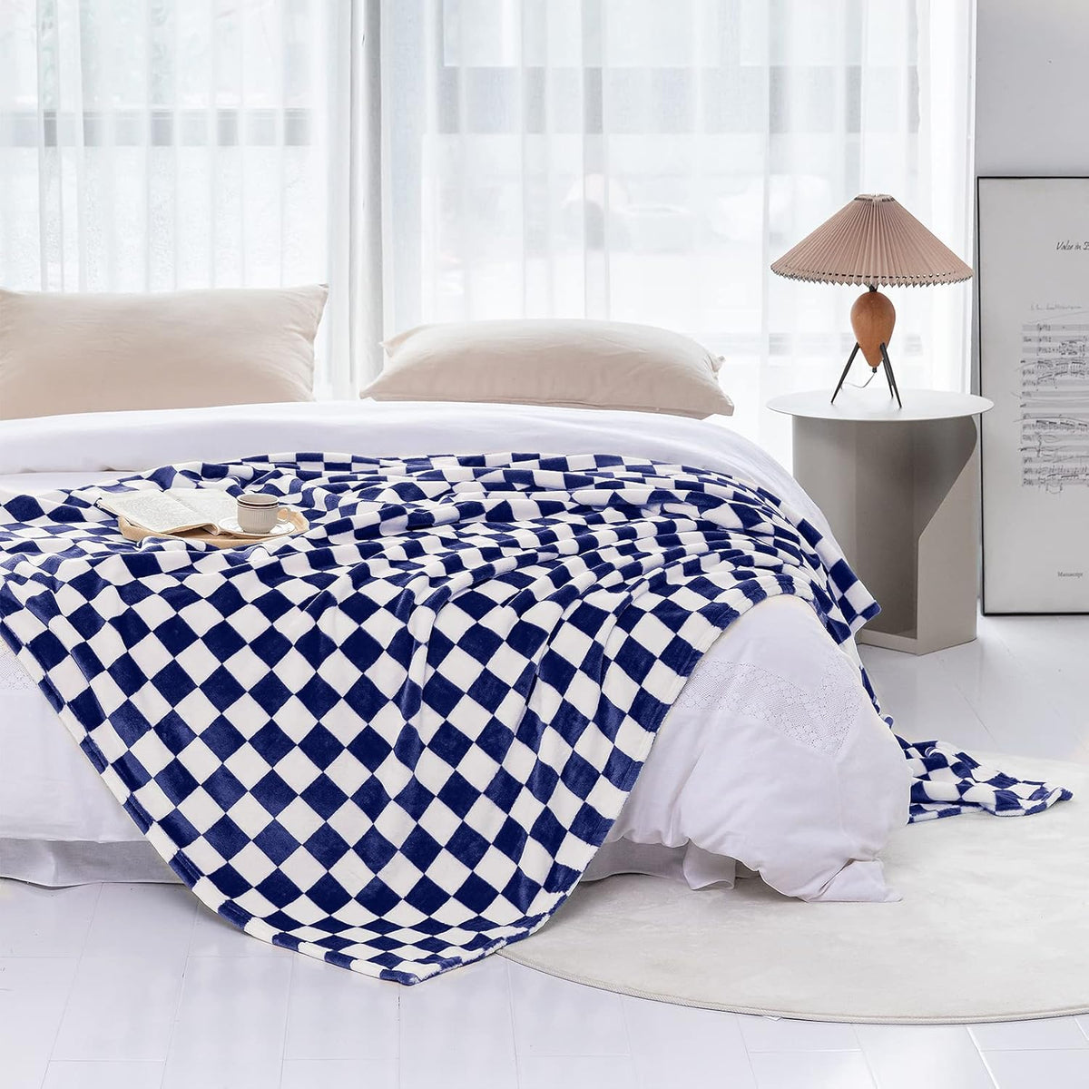 LOMAO Throw Blankets Flannel Blanket with Checkerboard Grid Pattern Soft Throw Blanket for Couch