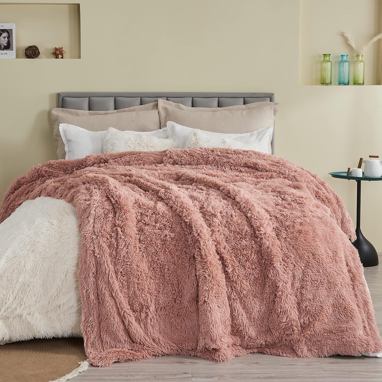 GONAAP Fuzzy Faux Fur Throw Blanket Twin Size Pink Super Soft Cozy Plush Fuzzy Shaggy Blanket for