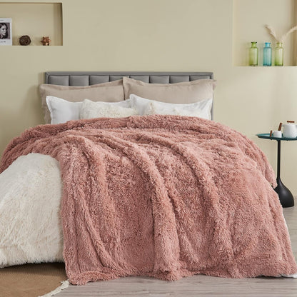 GONAAP Fuzzy Faux Fur Throw Blanket Twin Size Pink Super Soft Cozy Plush Fuzzy Shaggy Blanket for