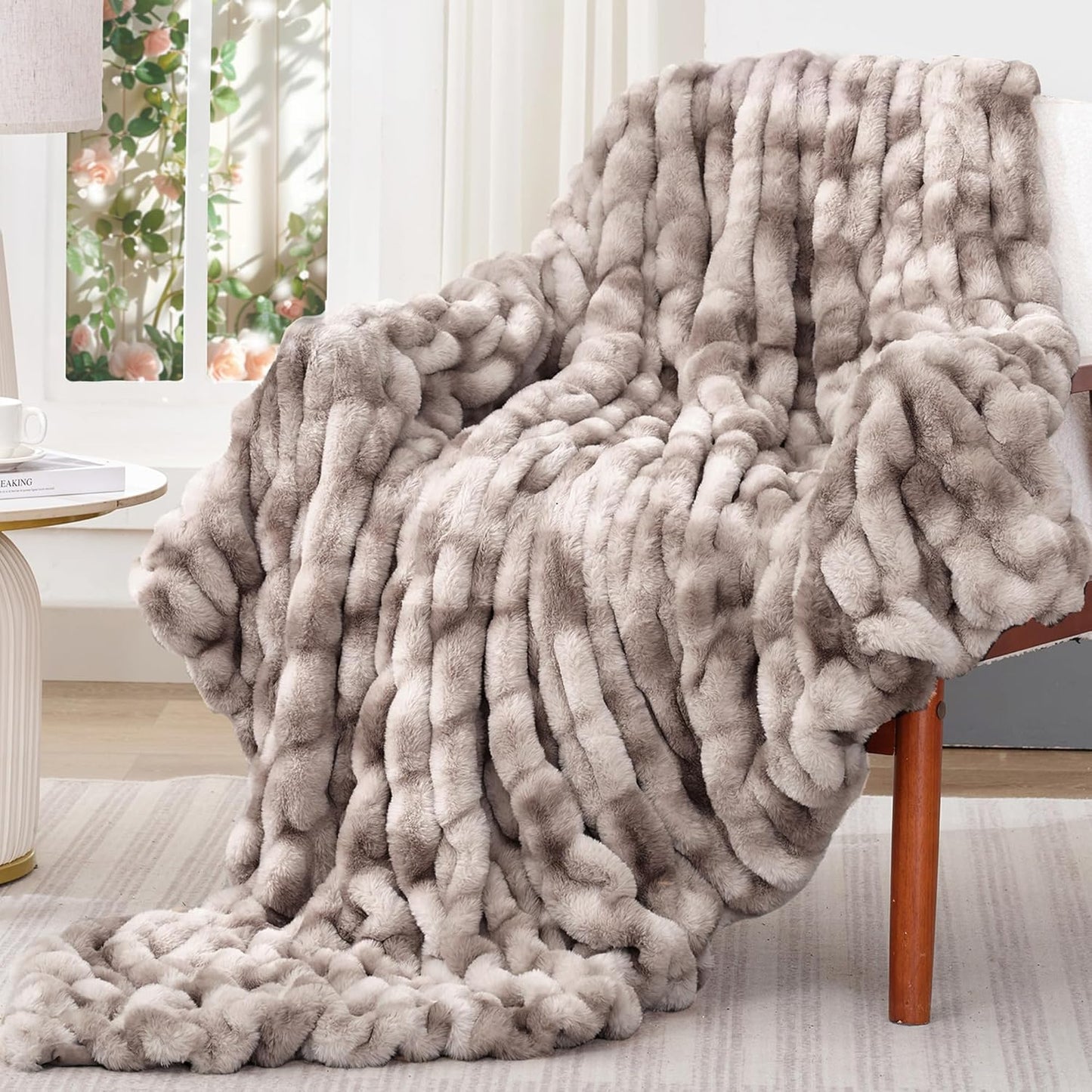 Touchat Ruched Faux Rabbit Fur Blanket, 700 GSM Luxury Dual-Sided Soft Cozy Blanket, Fuzzy Fluffy