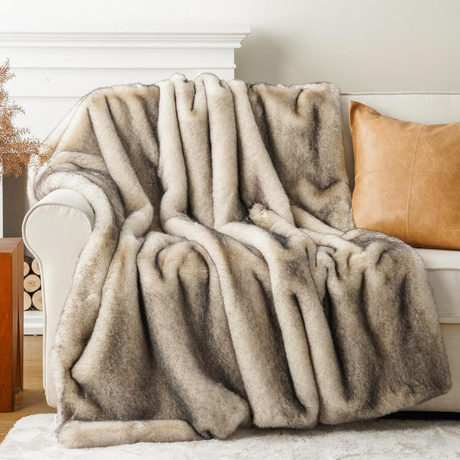 BATTILO HOME Luxury Fluffy Faux Fur Throw Blanket, Cozy Soft Warm Fur Blanket for Couch, Sofa