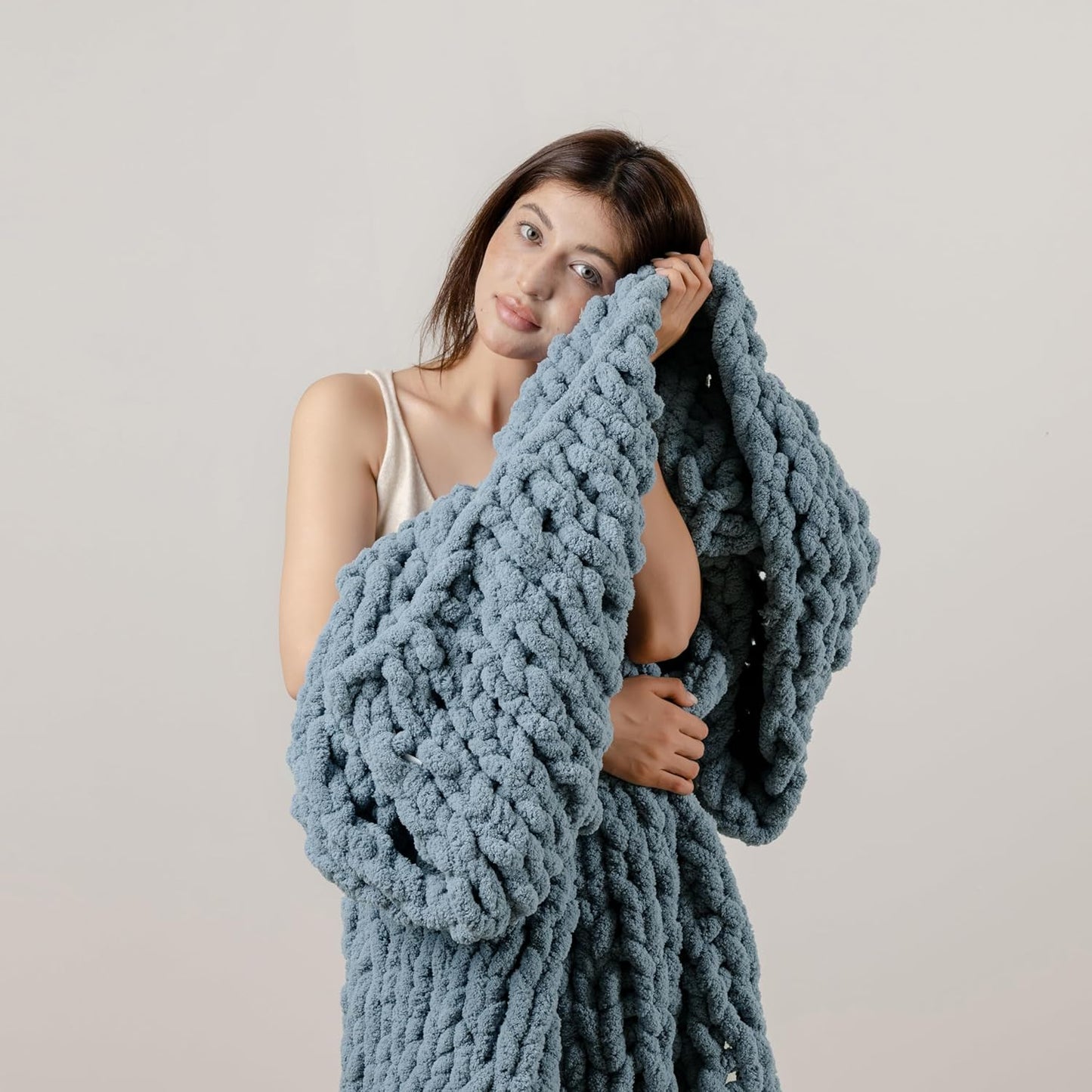 WESHIONGOO Chunky Knit Blanket Throw 40"×40" Knitted Throw Blankets for Couch Bed Fluffy Soft