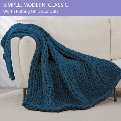 Bigacogo Chunky Knit Throw Blanket for Couch, 40x60 inches, 100% Hand Knitted with Thick Jumbo