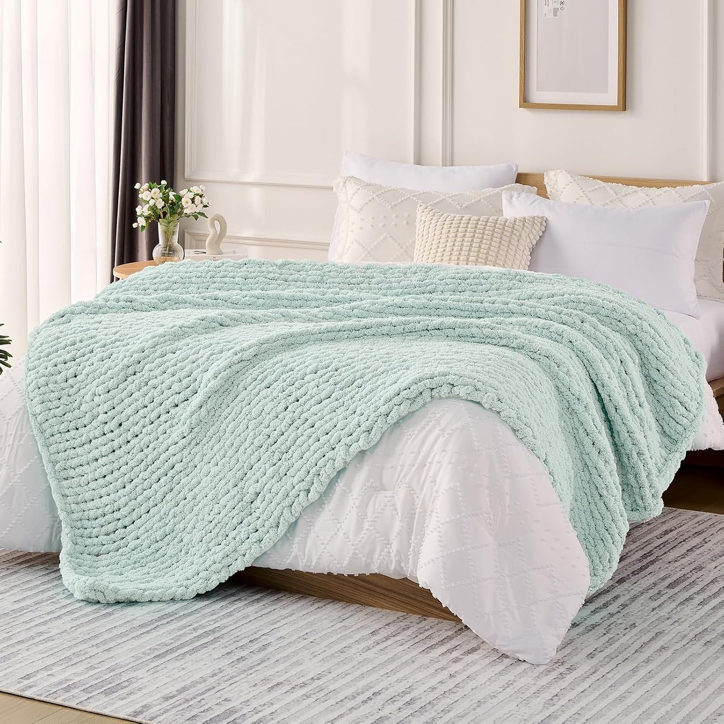 L'AGRATY Chunky Knit Blanket Throw: 60''x80'' Chenille Chunky Knitted Throw Blanket for Bed Couch