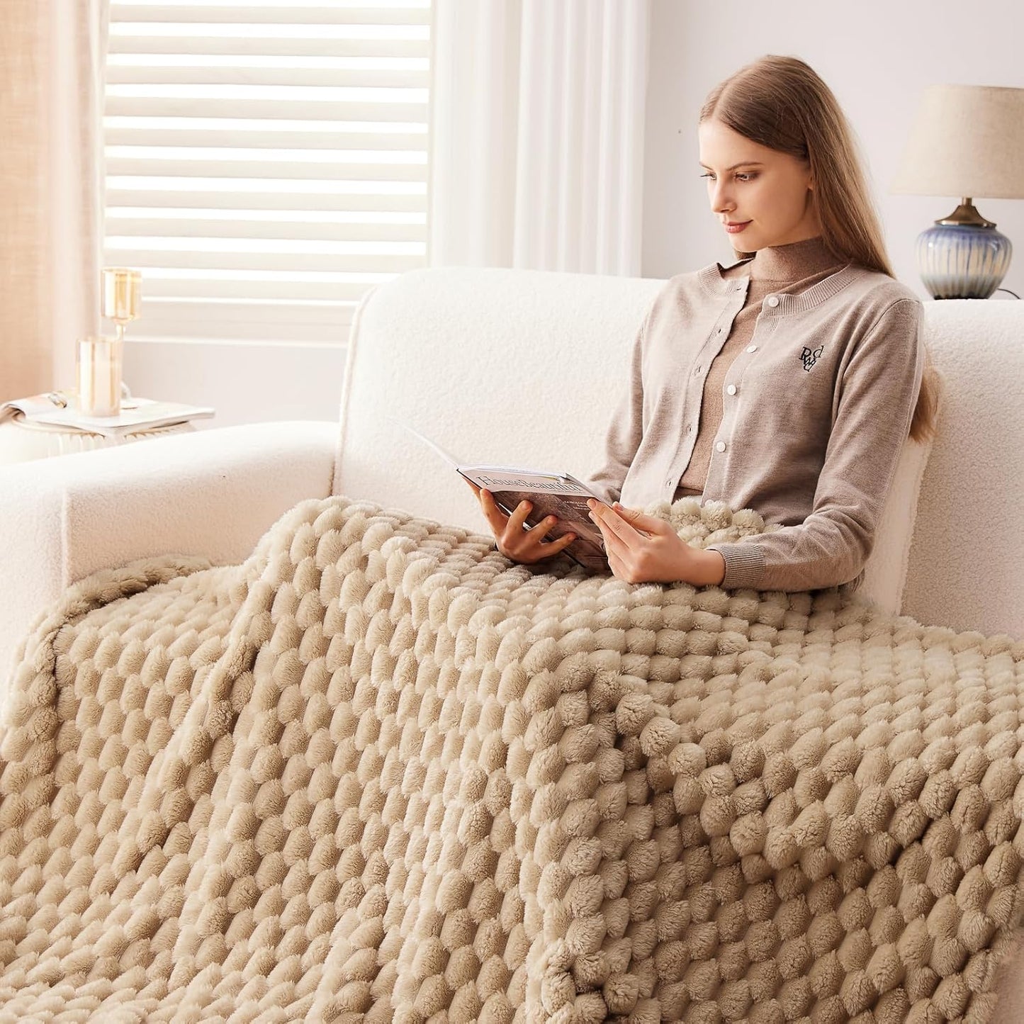 NEWCOSPLAY Super Soft Twin Blanket Brown Premium Silky Flannel Fleece 3D Clouds Stylish Jacquard