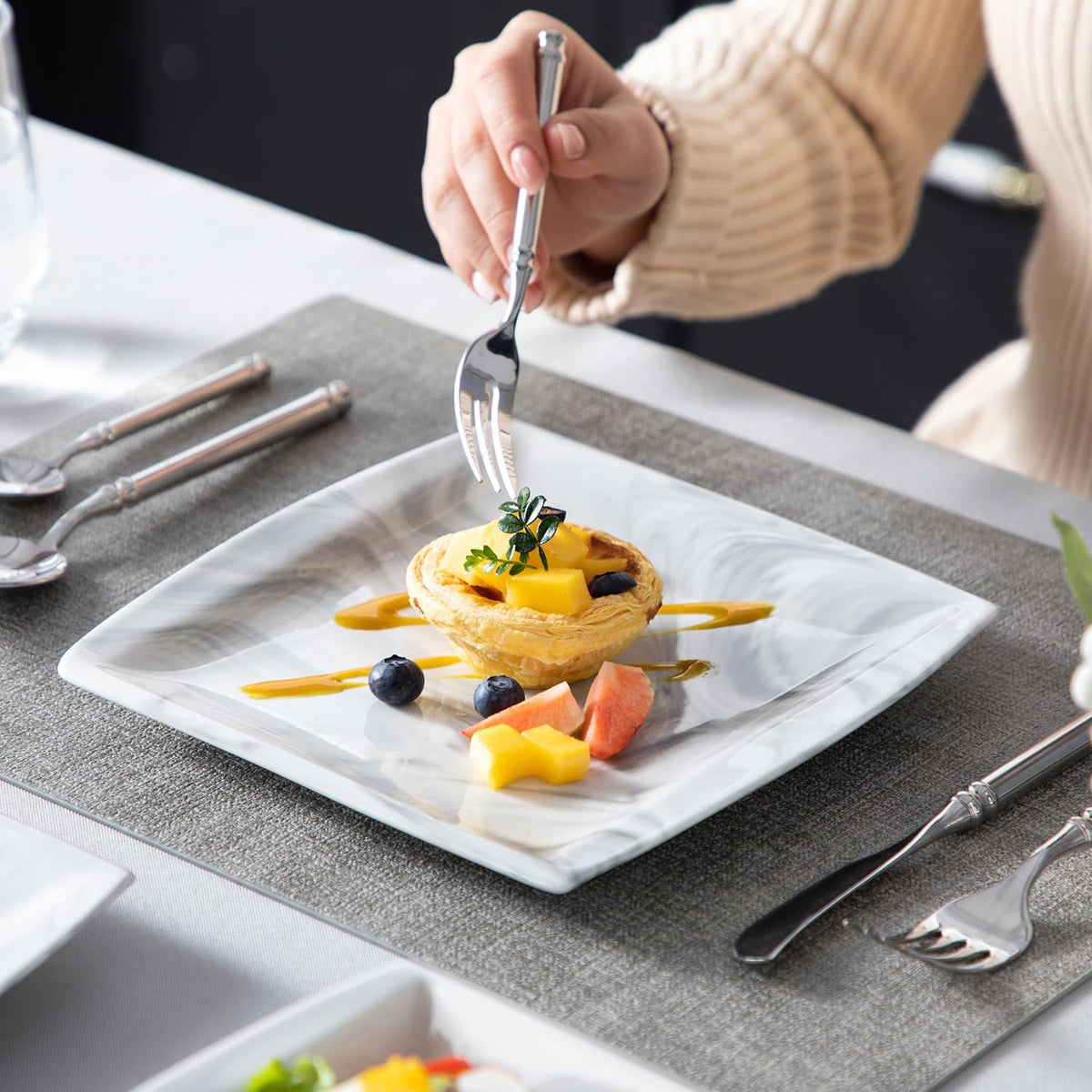 MALACASA Plates and Bowls Sets, 12-Piece Porcelain Dinnerware Sets for 4, Square Plates and Bowls