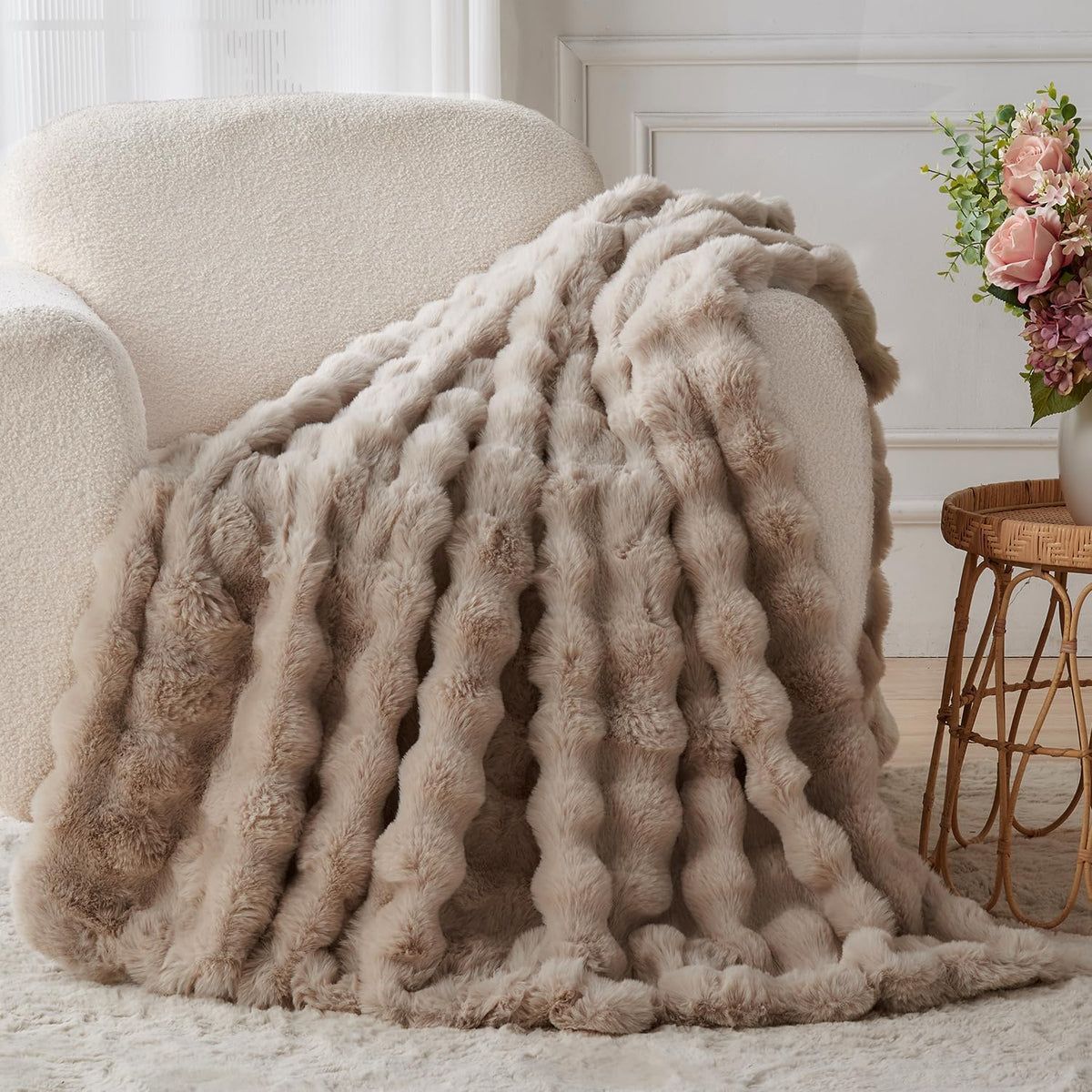 Lotus Karen Faux Fur Throw Blanket Linen - 800 GSM Bubble Rabbit Fluff Blanket for Couch Bed