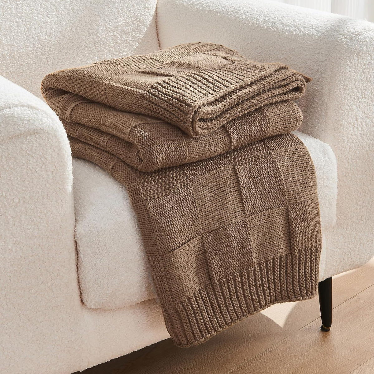 CozeCube Check Knit Throw Blanket, Light Brown Checkered Throw for Couch, Decorative Christmas Soft