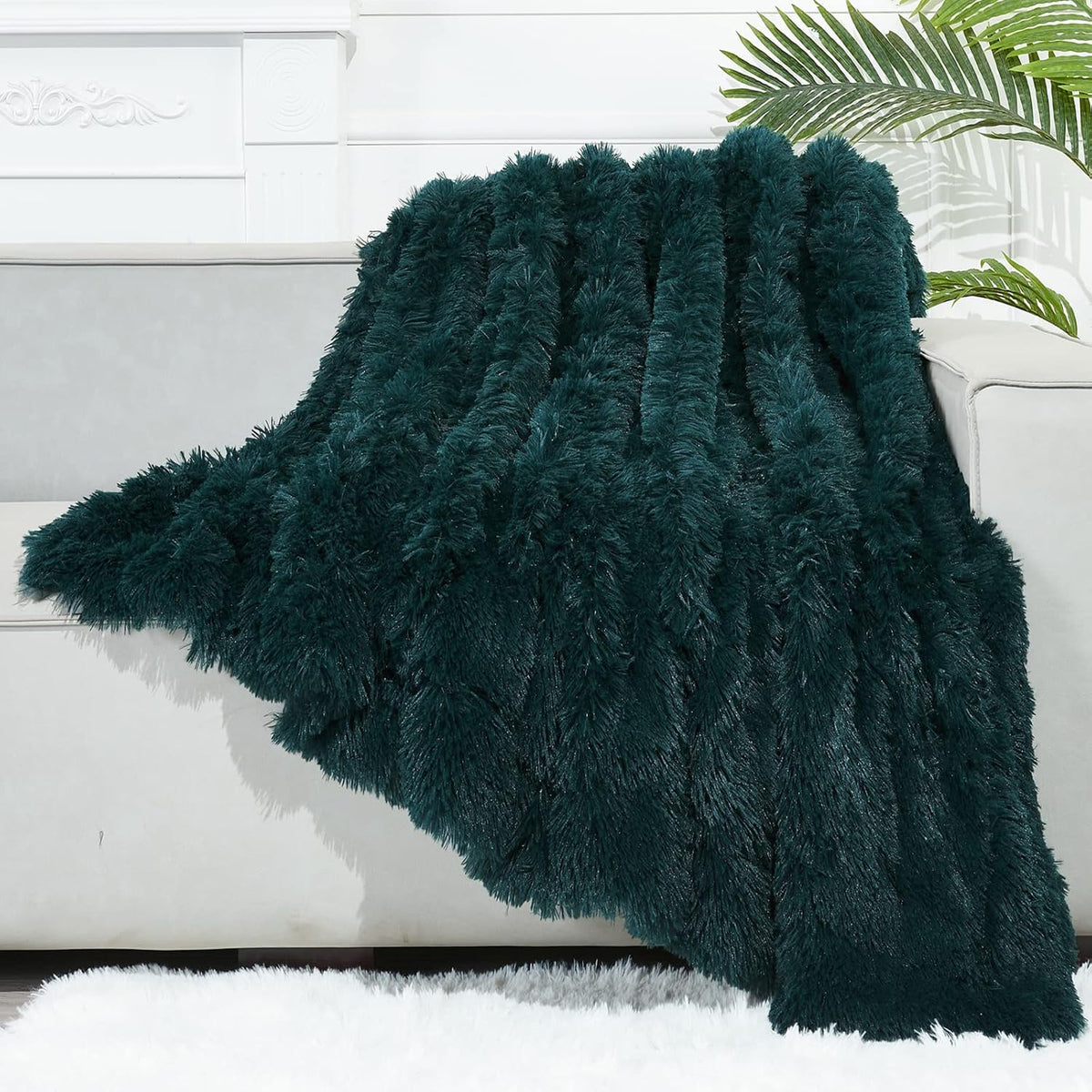 GONAAP Fuzzy Faux Fur Throw Blanket Twin Size Dark Teal Super Soft Cozy Plush Fuzzy Shaggy Blanket