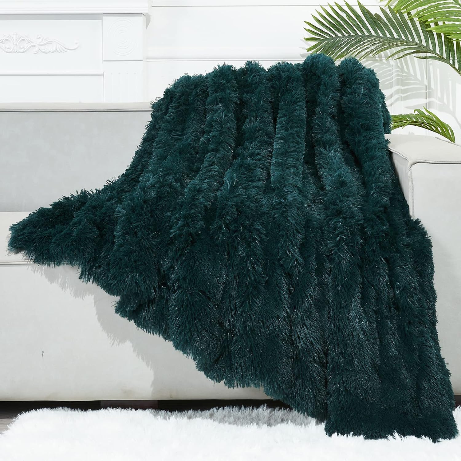 GONAAP Fuzzy Faux Fur Throw Blanket Twin Size Dark Teal Super Soft Cozy Plush Fuzzy Shaggy Blanket