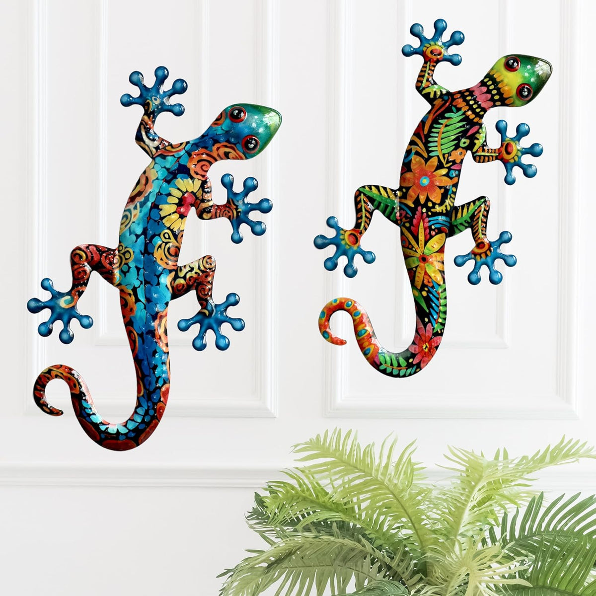 Metal Gecko Wall Art Outdoor Fence Decor Lizards Wall Decoration 2 Pack Suitable for Hanging in