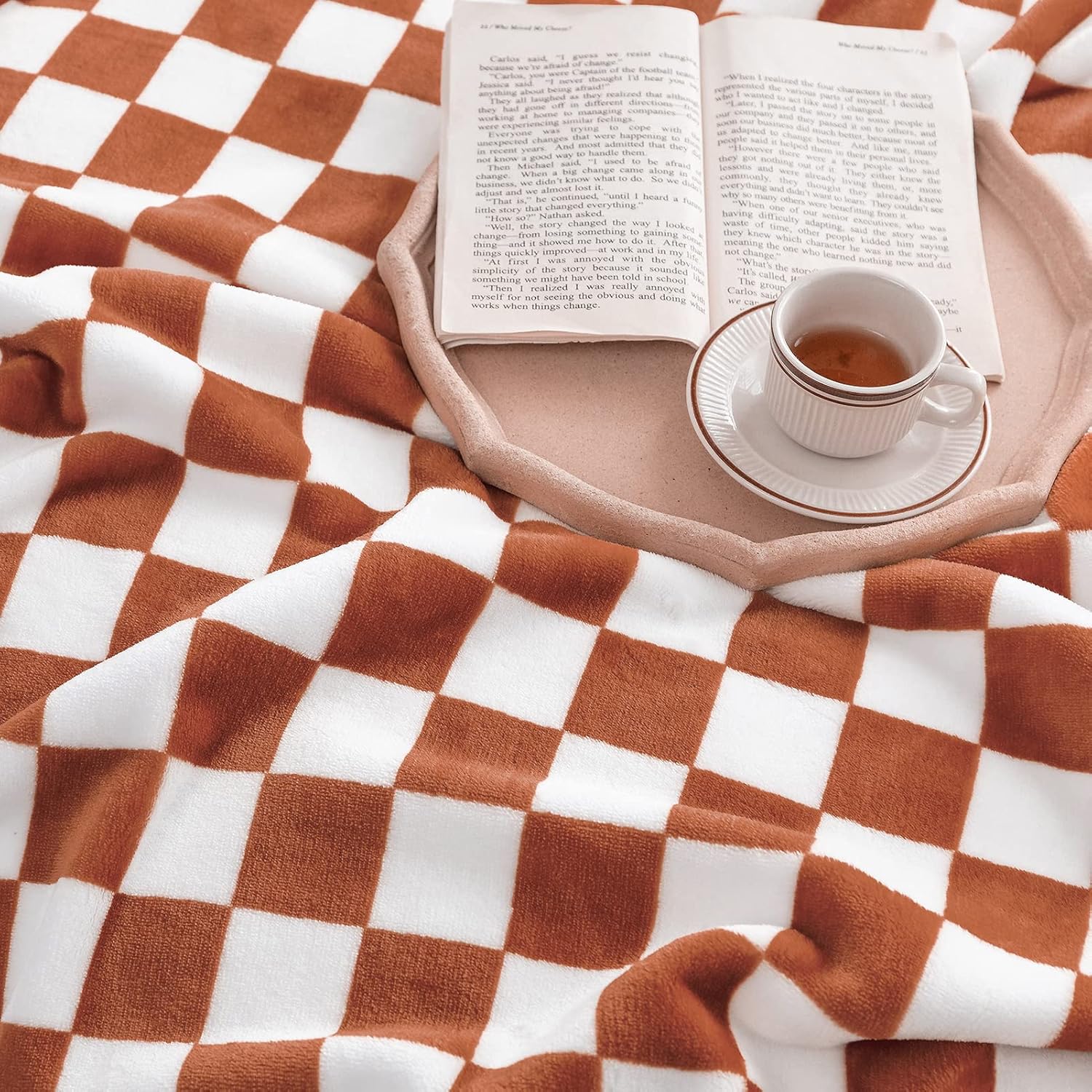 LOMAO Throw Blankets Flannel Blanket with Checkerboard Grid Pattern Soft Throw Blanket for Couch