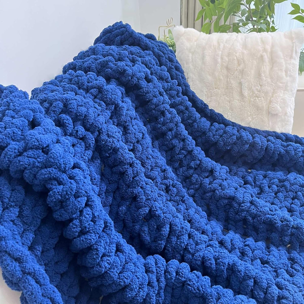 Chunky Knit Blanket Throw 40"x40", Chenille Throw Blankets, Handmade Warm & Cozy Blanket Couch Bed