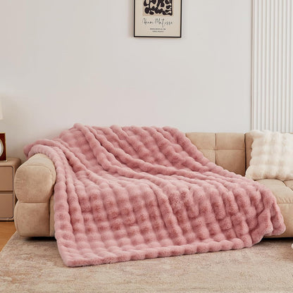 BENVWE Faux Fur Throw Blanket for Couch Bed - Fluffy Soft Thick Bubble Blanket for Living Room Home