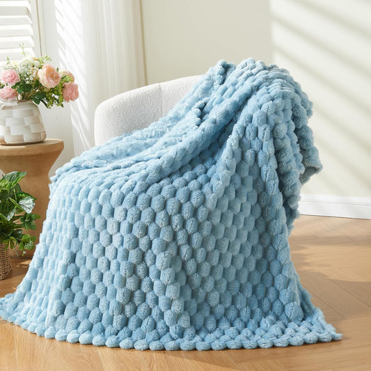 NEWCOSPLAY Super Soft Twin Blanket Blue Premium Silky Flannel Fleece 3D Clouds Stylish Jacquard