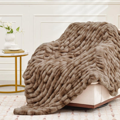 Ultra Soft Luxury Faux Fur Twin Blanket for Counch,Fuzzy Fluffy Plush Warm Cozy Elegant Wrinkled