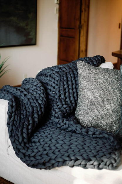 Nuzzie Chunky Knit Weighted Blanket - Breathable, Cooling, Hand Made Knit Throw Blanket for Sleep