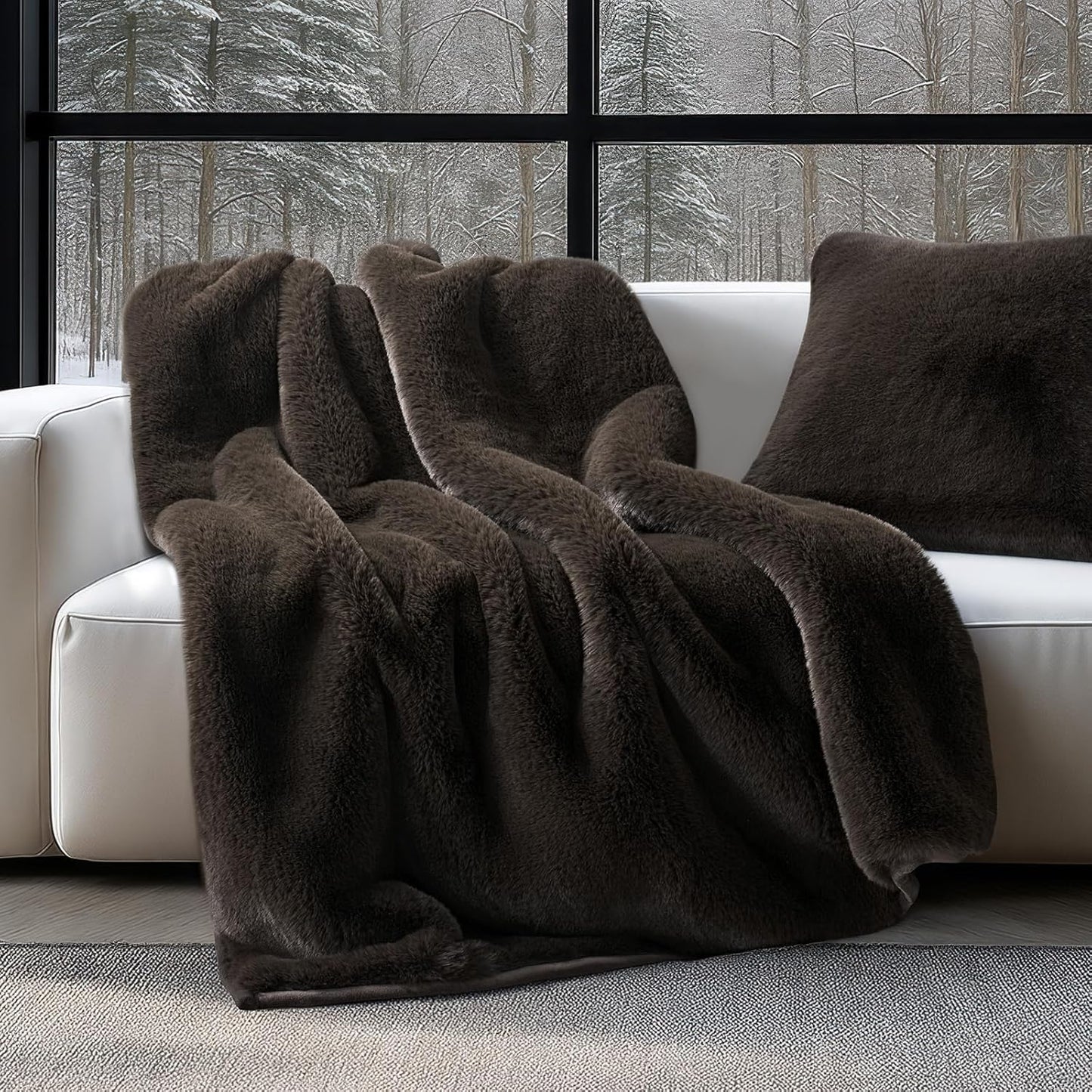 Luxury Soft Faux Chinchilla Fur Throw Blanket for Couch, Warm Thick Heavy Winter Throw Blanket
