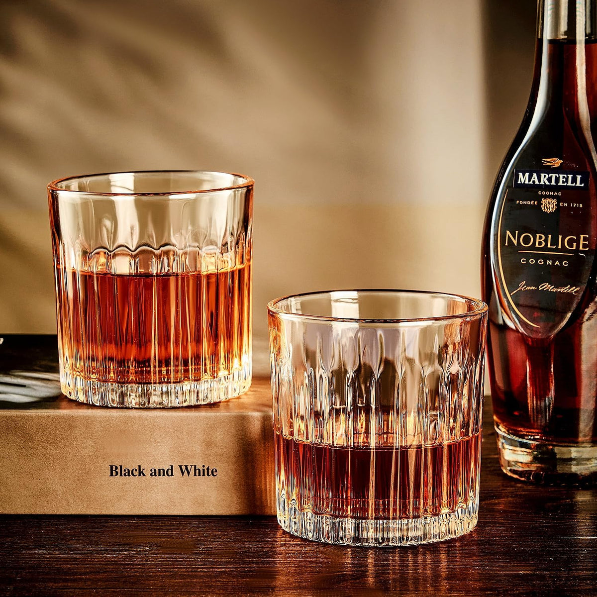 Whiskey Glasses Set of 4,Lead-Free Crystal Old Fashioned Glass,300ml Rocks Glass Tumblers for