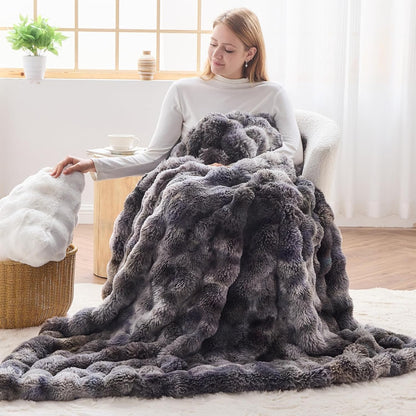 NEWCOSPLAY Faux Fur Twin Blanket Tie-dye Grey Luxury Fluffy Thick Warm Bubble Blanket for Couch