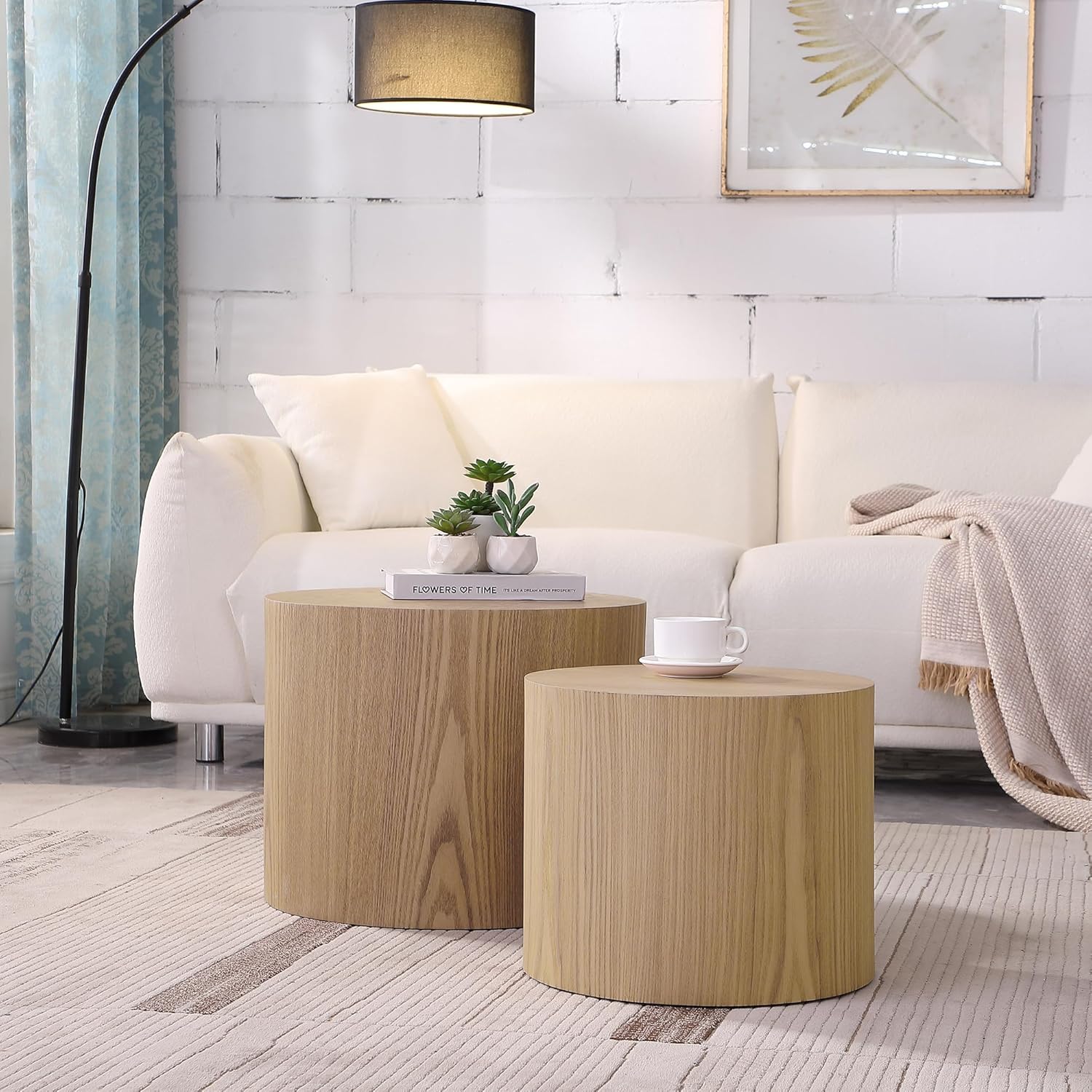 WILLIAMSPACE Nesting Coffee Table Set of 2, Round Wooden Coffee Tables Circle Modern Table for