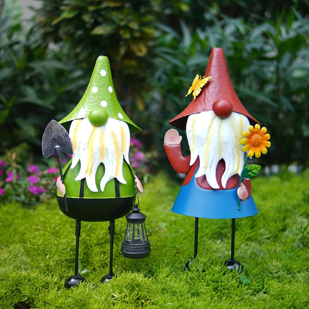 HONGLAND Solar Metal Gnome Yard Art -18 Inch Garden Gnomes Statues Outdoor Decor with Solar Lantern