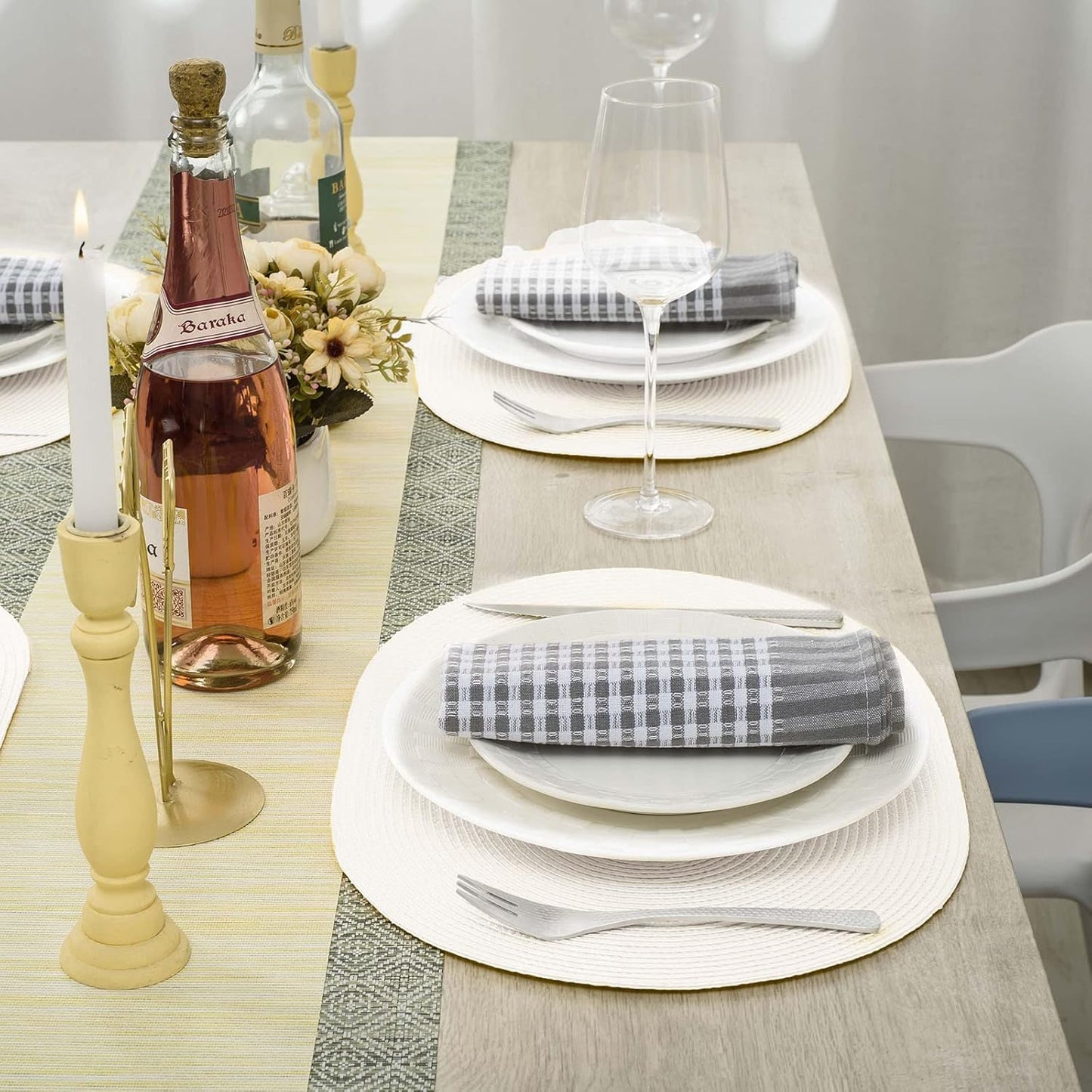 AHHFSMEI Placemats Set of 8 for Dining Table Washable Woven Vinyl Non-Slip 18x12 inches Placemat