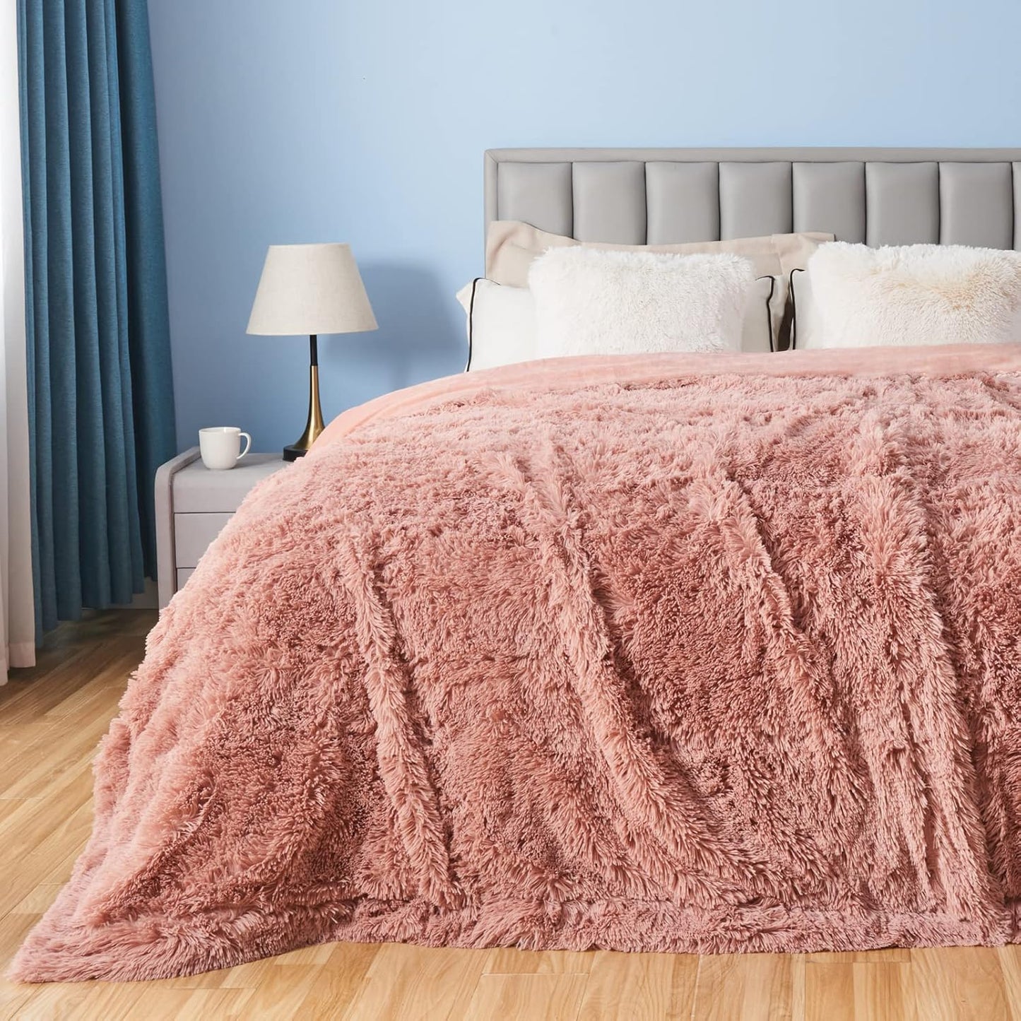 GONAAP Fuzzy Faux Fur Throw Blanket Queen Size Pink Super Soft Cozy Plush Fuzzy Shaggy Blanket for