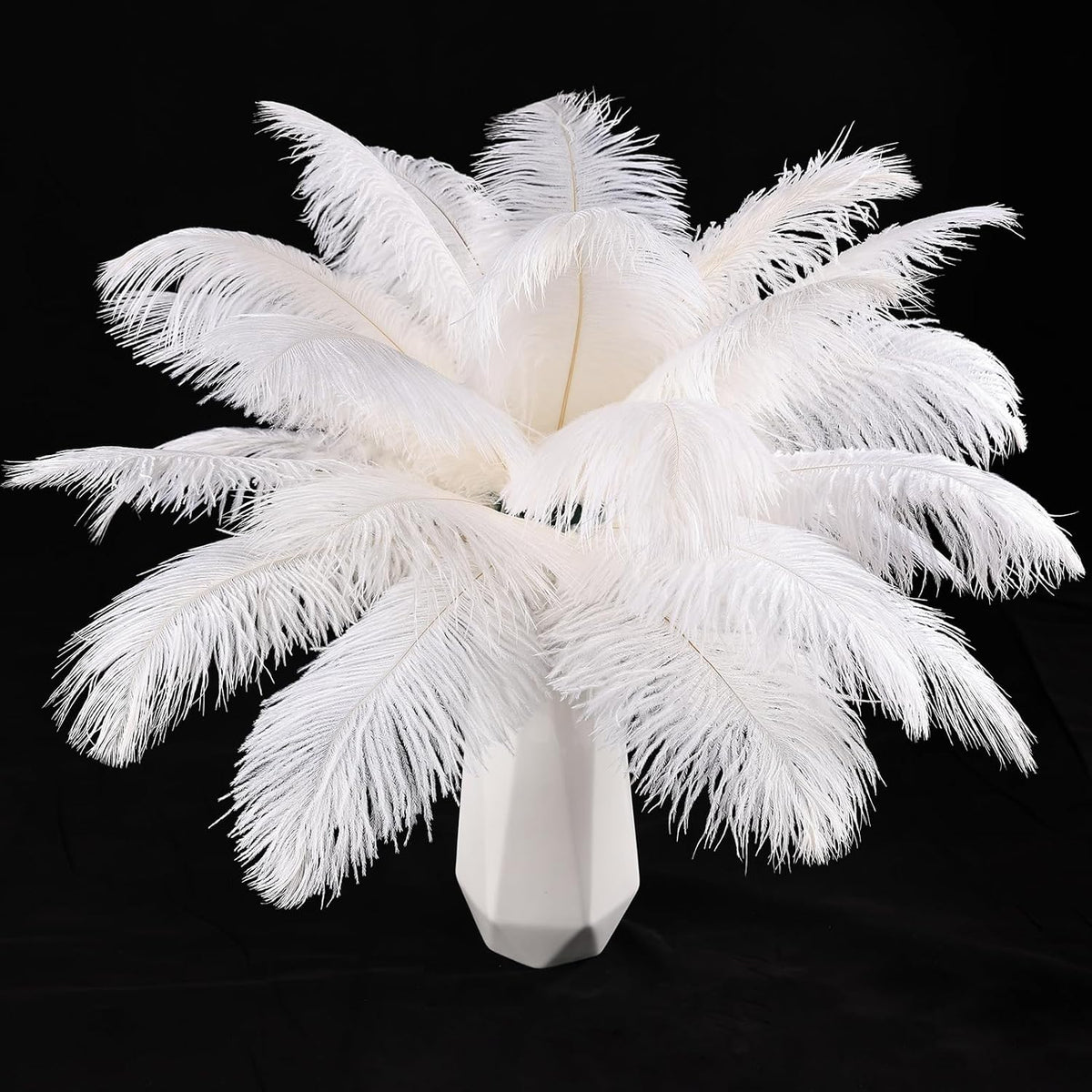 THARAHT White Ostrich Feathers 12pcs Natural Bulk 8-10Inch 20cm-25cm for Crafts Wedding Party