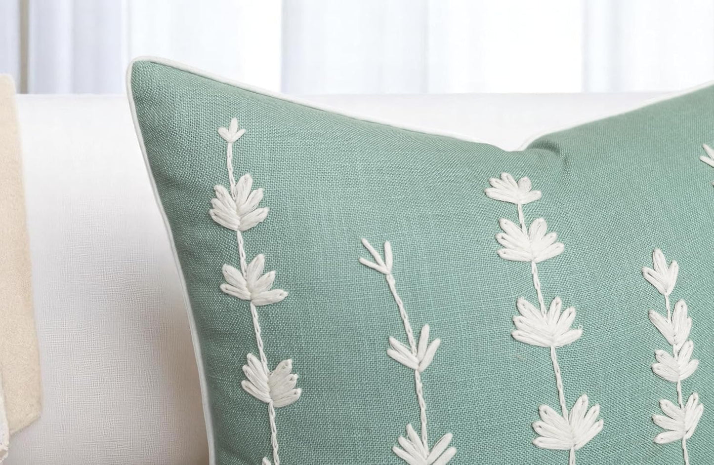 VAGMINE Hand Embroidered Daisy Accent Throw Pillow Cover - 18x18 Inches Square - 100% Cotton Light