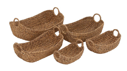 Deco 79 Seagrass Handmade Decorative and Functional Storage Basket Basket Organizer with Metal