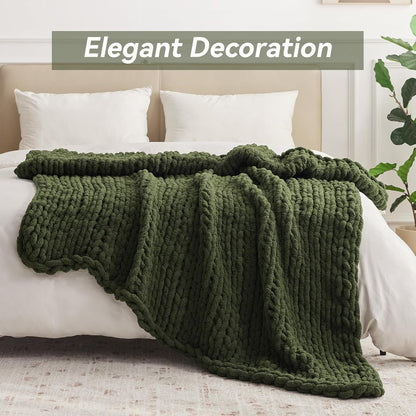 Chunky Knit Throw Blanket, 60''*80'' Knitted Throw Chenille Yarn for Bed Couch, Handmade Green